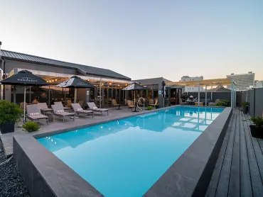 Cape Town, Winelands, Coast and Safari